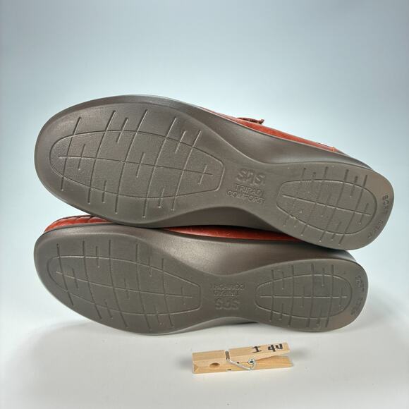 SAS Willow Brown Slip On Leather Loafers Comfort Walking Shoe Women’s Size 9 - Picture 10 of 10